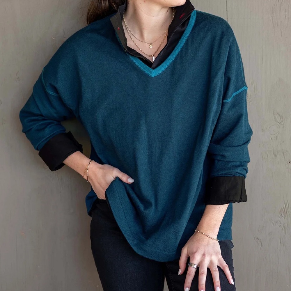 NWT MERSEA Delmar V-Neck Sweater in Deep Teal- P